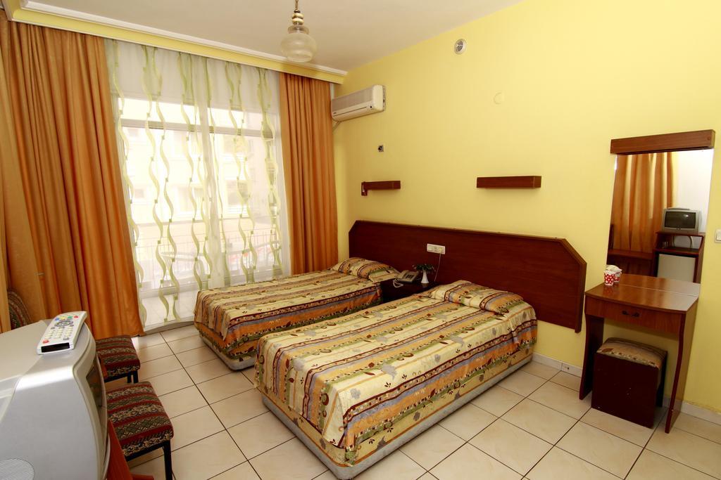 Hotell Kleopatra Bebek Alanya