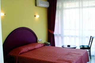 Kleopatra Bebek Hotell 2*