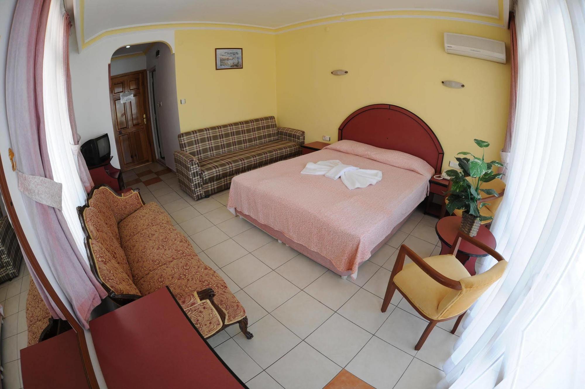 Kleopatra Bebek Hotell